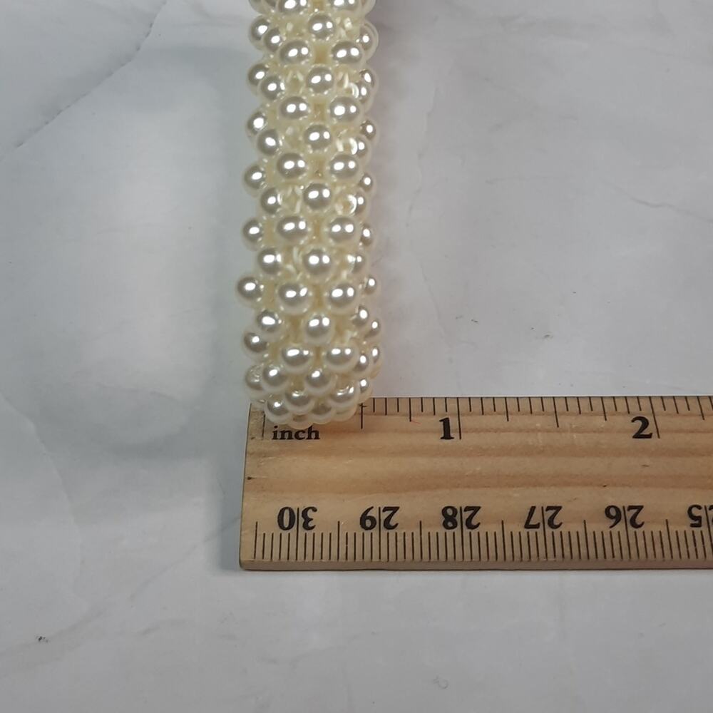Faux Pearl Beaded  Stretch Bangle Bracelet - Picture 7 of 7